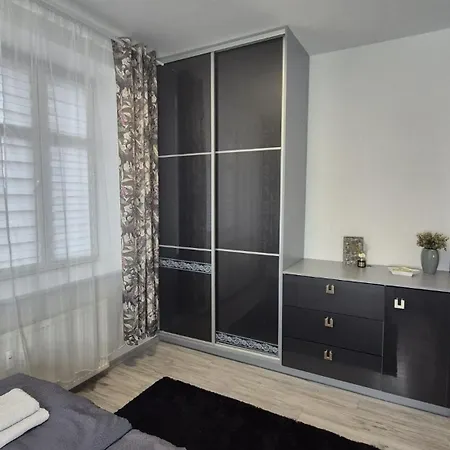 Apartman Hradec Kralove * Hradec Králové