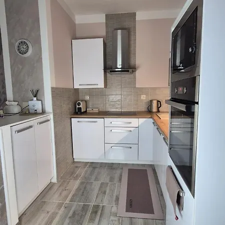 Apartman Hradec Kralove Apartment